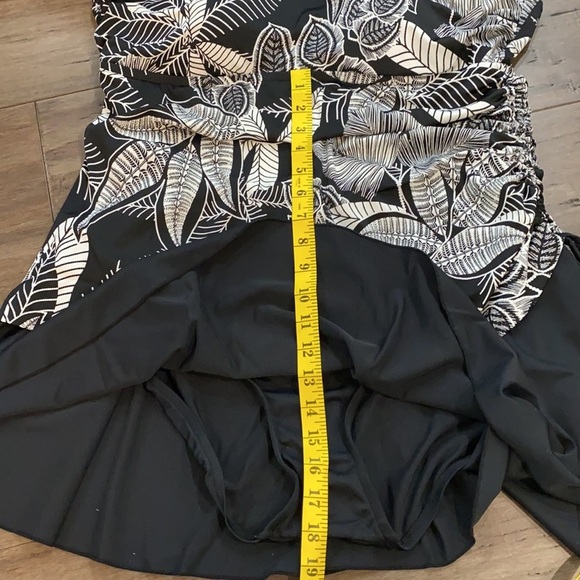 Azul by Maxine of Hollywood swimsuit tropical - Picture 8 of 8